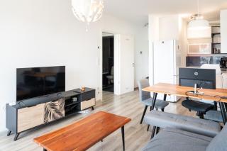 Waterfront City apt Buda Hills Views&Free parking - Budapest - 5