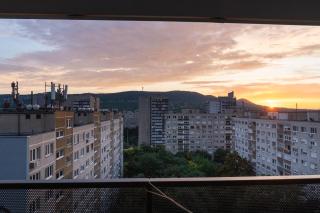 Waterfront City apt Buda Hills Views&Free parking - Budapest - 1