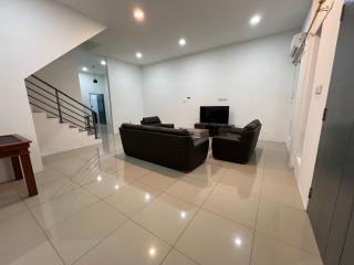 Taman Pelita Homestay Bintulu - 0