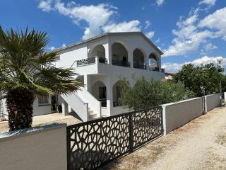 Apartmani Ivanka Ceglec - Vir - 0