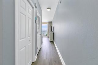 Majestic Beach Towers 1-609 - Panama City Beach - 3