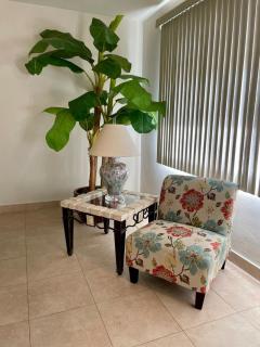 Spacious 4bd25ba Retreat Near Hospital & Tumon - 8