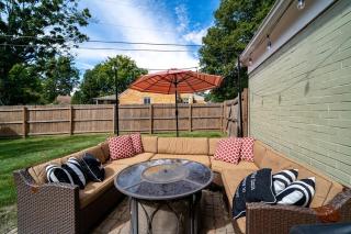 Antique Charm Meets Modern Comfort 3br - Kettering - 8