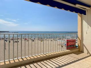F3 à Palavas, en bord de mer, pour 4 personnes avec grande terrasse - FR-1-559-31 - 2