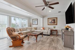 Coastal Charm- Seaside Hideaway home - South Daytona - 5