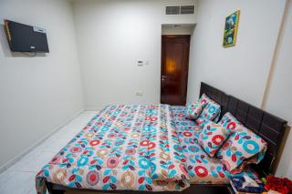 tourist Family and couple private Rooms ME11 BGR 01 baith al jannah LLC one private room in three bedroom apartment - Abu Dhabi - 3