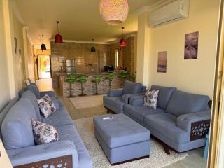 Cozy 3BD villa in Stella Heights - North Coast فيلا ستيلا هايتس الساحل الشمالي - El-Alamein - 9