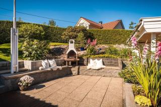 Large villa with a lovely garden, perfect for families! - Bergen - 1