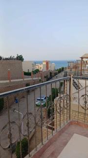 شاليه علوى بالروف بقرية فينيسا باجمل شواطئ السخنه - 2