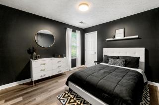 Charming 3BR 2BA Retreat, Cozy - 6