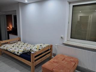 Tivoli APT - Neumünster - 1