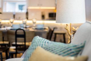 Austin Staycation Spot by The Key Rentals - 2