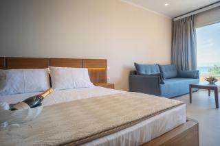 kyparissis first class - 1