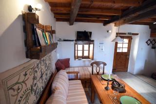 Milonas Guest House - 7