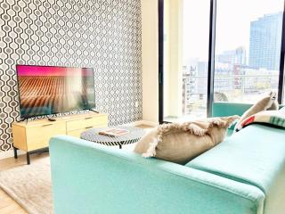 Beautiful One Bedroom Apartment With View Of City - 4