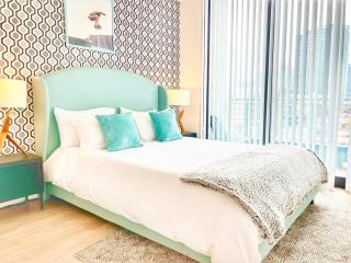 The Leo - Deluxe 3 Bedroom Stay - San Diego - 7