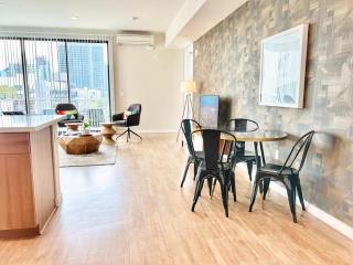 3 Bedroom Penthouse In Downtown! - San Diego - 9