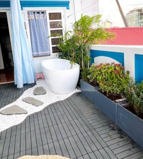 LushStay Rooftop - Hanoi Train Station - 9