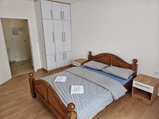 Stan TeslićTrg - Teslić - 4