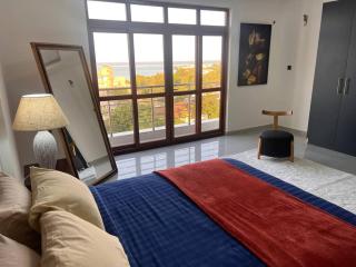 Penthouse Livin- Stunning Lux Design & Ocean Views - Mombasa - 0