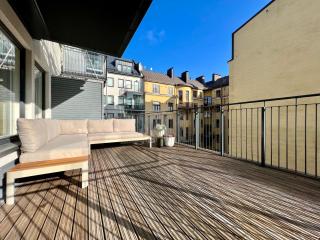 modern apartment with private terrace - 0