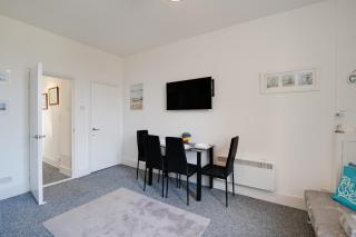 Dockyard Hideaway Nr Gunwharf Quays - 6