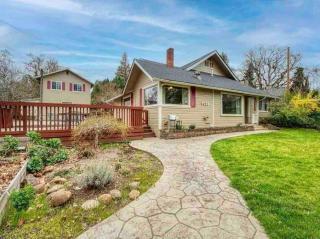 Medford Home And 2 Condos With Pool - Medford - 0