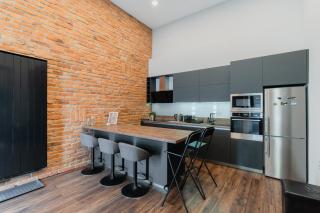 Exclusive Stylish Central Apartment on the Andrássy Fashion St - Budapest - 9