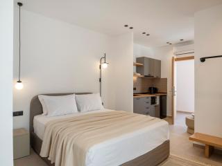 Anemelia way of living - Naousa - 2