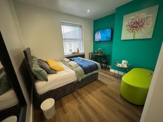 Southgate Luxury Apartments - Elland - 3