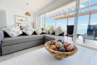 Paradise Retreat Peace Relaxation - 0