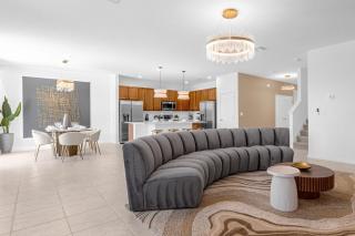 Upstay - Mansion with Kids Theme Rooms Pool Cinema - Kissimmee - 9