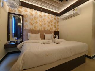 Hotel Jain Shree - Ujjain - 1