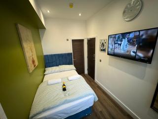 Southgate Luxury Apartments - Elland - 4