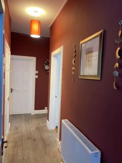 2 Bedrooms Holiday home in Edinburgh near City Center - 1