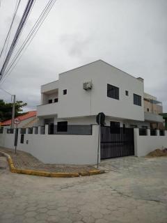 Casa 200m da praia, 8 pessoas, piso inferior - Bombinhas - 0