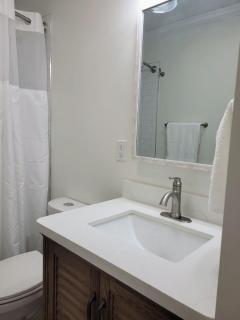 Renovated 2 Bed Walltown Home Walk To Duke! B - Durham - 3
