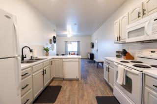 Contemporary Townhome Enclosed Garage Wd - Kalispell - 3