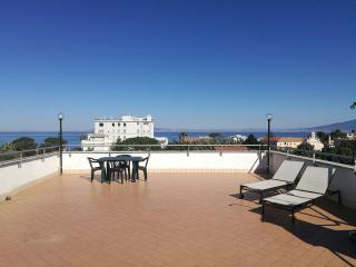 CASAMIA SORRENTO by the beach - 9