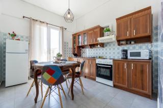 Spacious cozy seaview apartment in Heraklion - Heraklion - 3