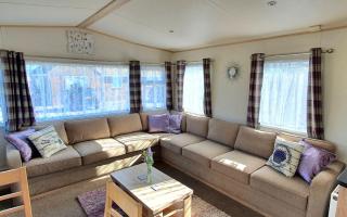 Luke's Hideaway at Seal Bay Resort - Selsey - 1