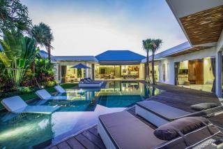 Luxurious 6 Br in Canggu 400m to Finns Beach - 6