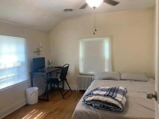 Luke's Hostel - 1