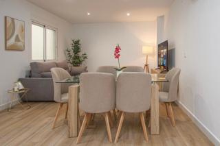 Luxurious & spacious 4BR apt next to Cathedral - 3