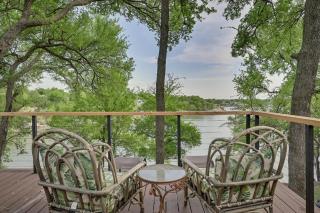 Lakefront, Private Dock, Spectacular Views - Bridgeport - 4