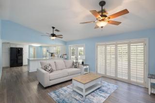 Gorgeous Ranch Style Pool Home on One Acre Lot - Fort Myers - 9