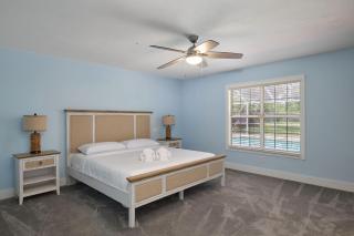Gorgeous Ranch Style Pool Home on One Acre Lot - 2