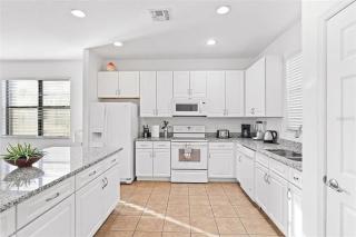 Grand Exclusive 4BR Pool Home near Disney Parks - Davenport - 7