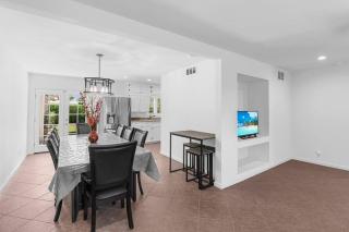 NEW Indio Oasis Salt Water Pool & Self Check-In - 3