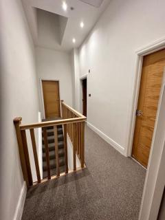 Urban Oasis 2 bed apartment - Manchester - 6
